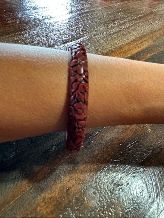 Jewelry - Carved Floral   Bangle Bracelet - Women Jewelry
